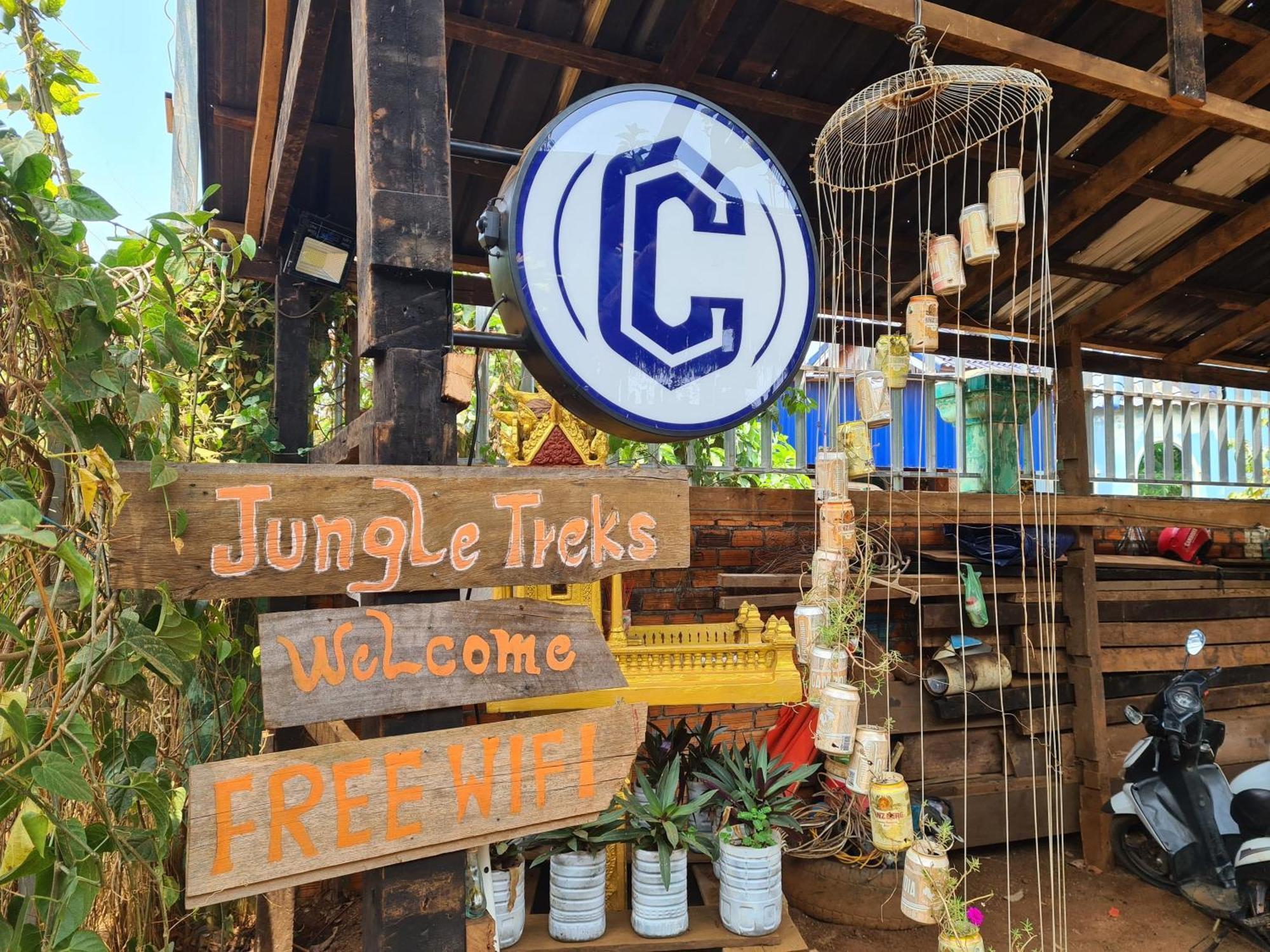Ratanakiri Homestay & Jungle Trek Banlung Kültér fotó